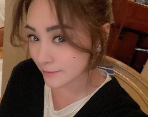 明星自己也吃瓜,揭秘娱乐圈幕后真相